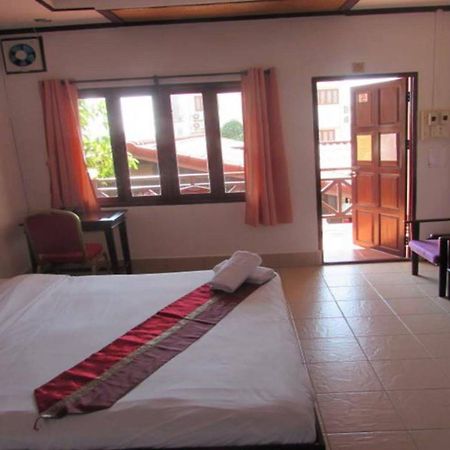 Suksavanh River 2 Hotel Ban Nongdouang Bagian luar foto