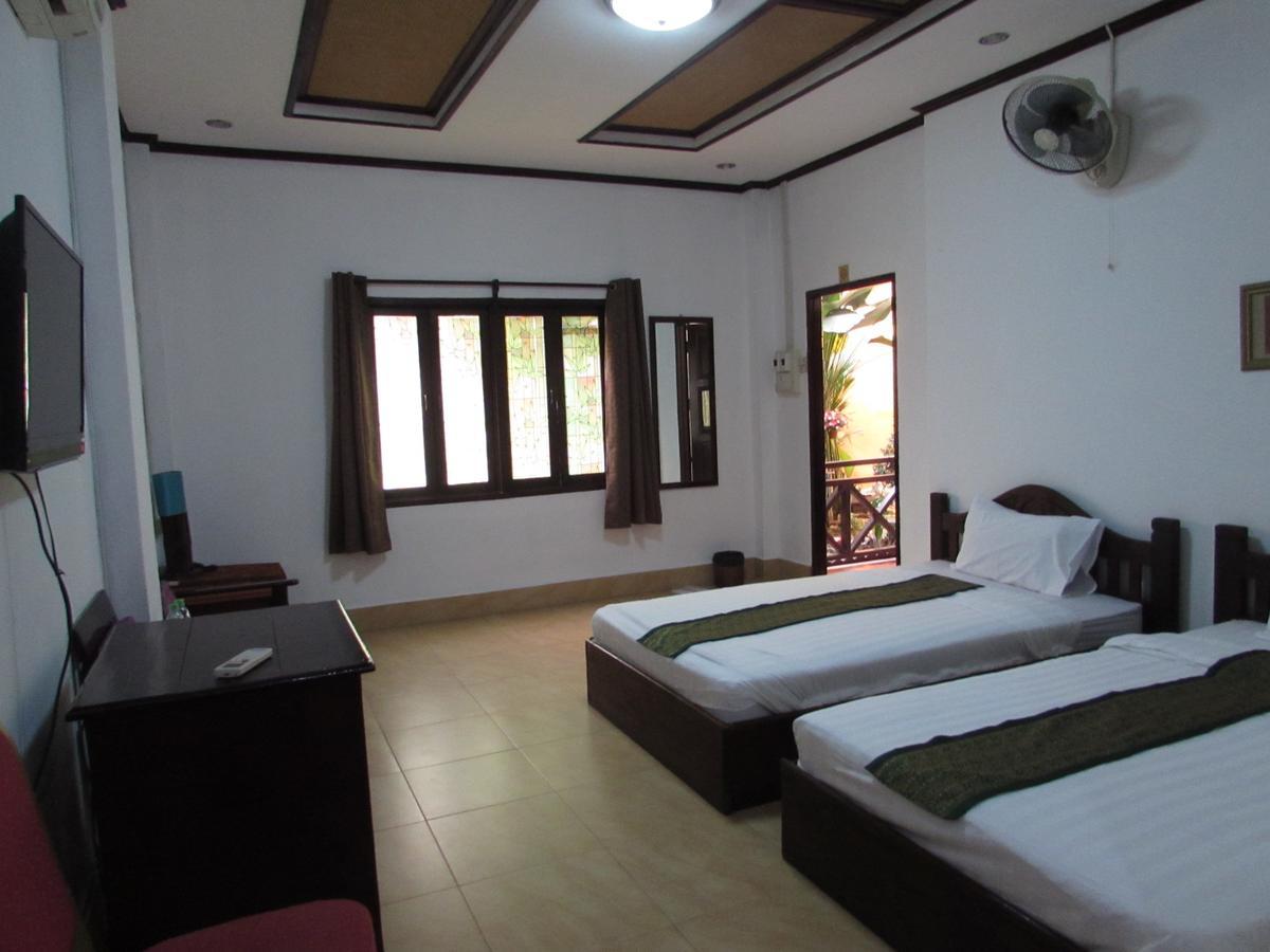 Suksavanh River 2 Hotel Ban Nongdouang Ruang foto