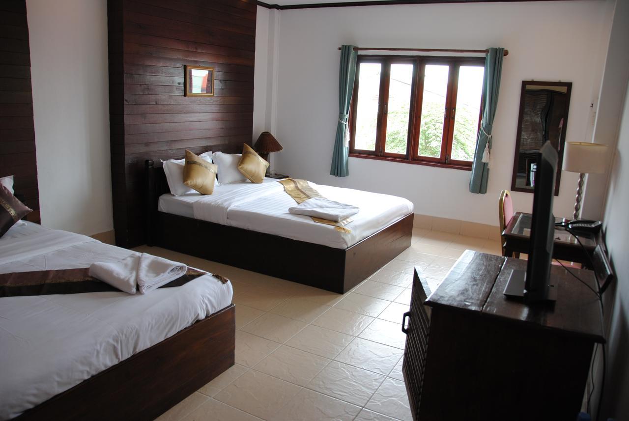Suksavanh River 2 Hotel Ban Nongdouang Bagian luar foto
