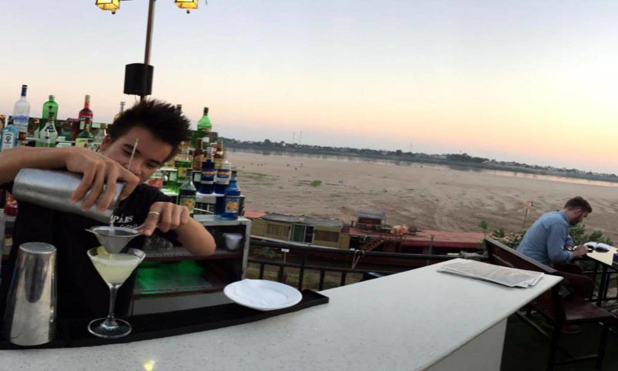 Suksavanh River 2 Hotel Ban Nongdouang Bagian luar foto